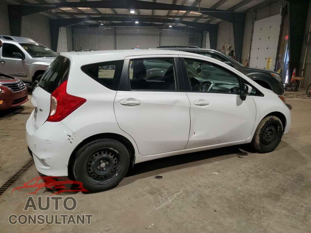 NISSAN VERSA 2017 - 3N1CE2CP8HL382265