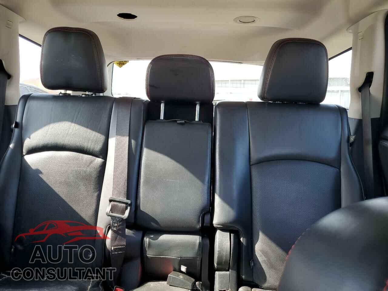 DODGE JOURNEY 2018 - 3C4PDCEG2JT379727