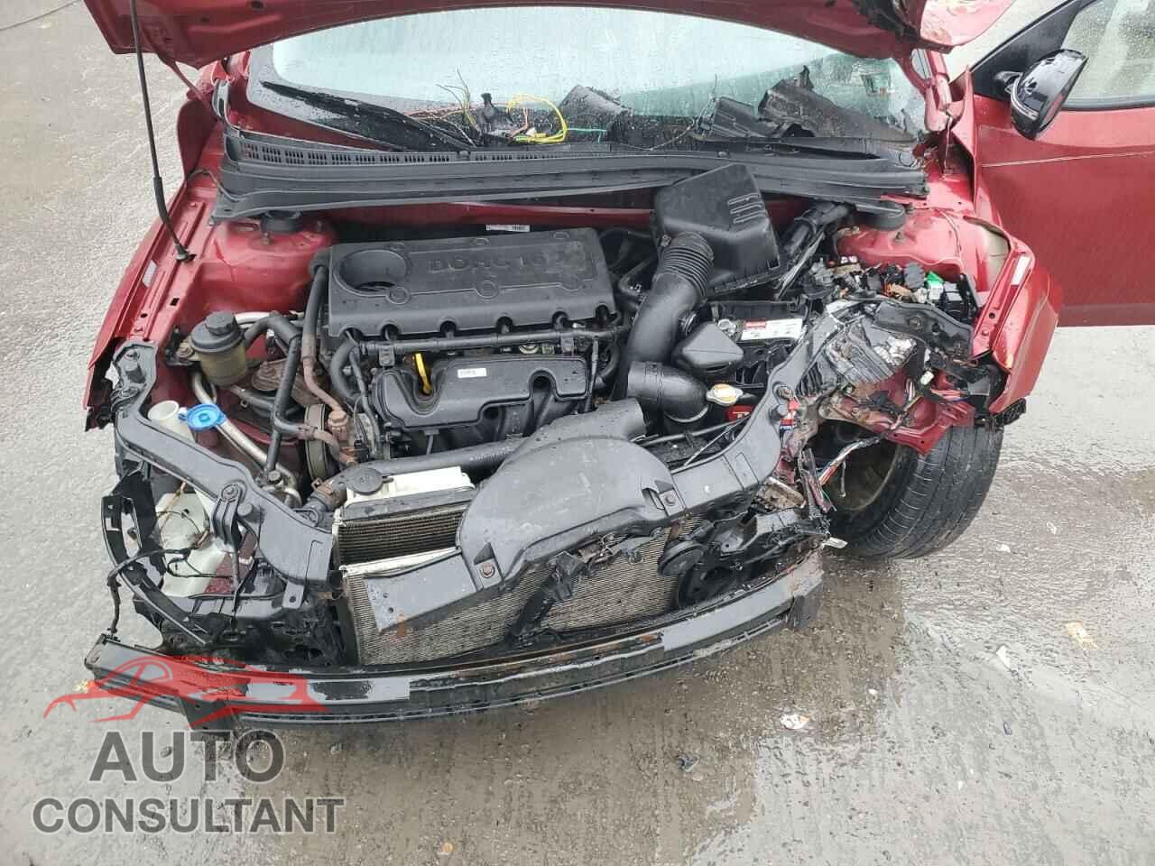 KIA FORTE 2012 - KNAFU4A21C5569112