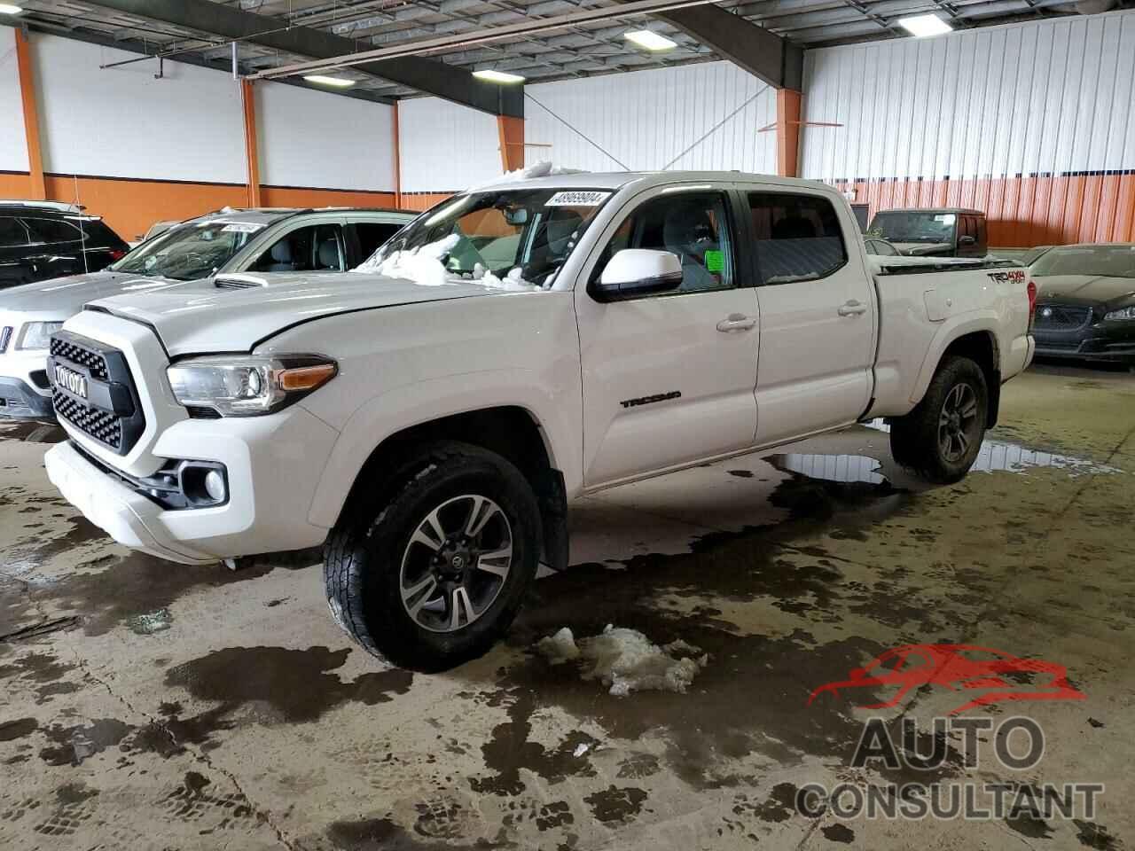 TOYOTA TACOMA 2017 - 5TFDZ5BN6HX023735