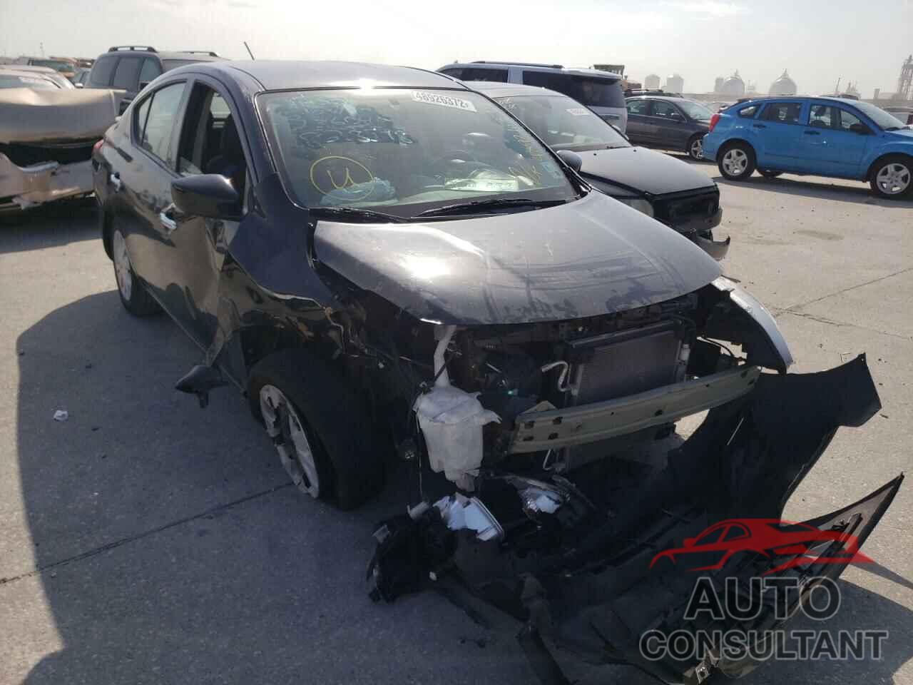 NISSAN VERSA 2019 - 3N1CN7APXKL828598
