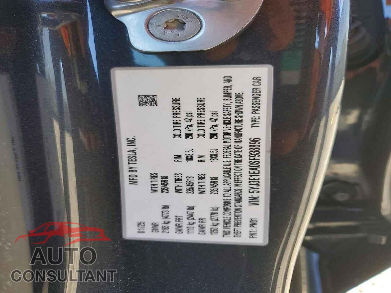 TESLA MODEL 3 2025 - 5YJ3E1EA0SF938896