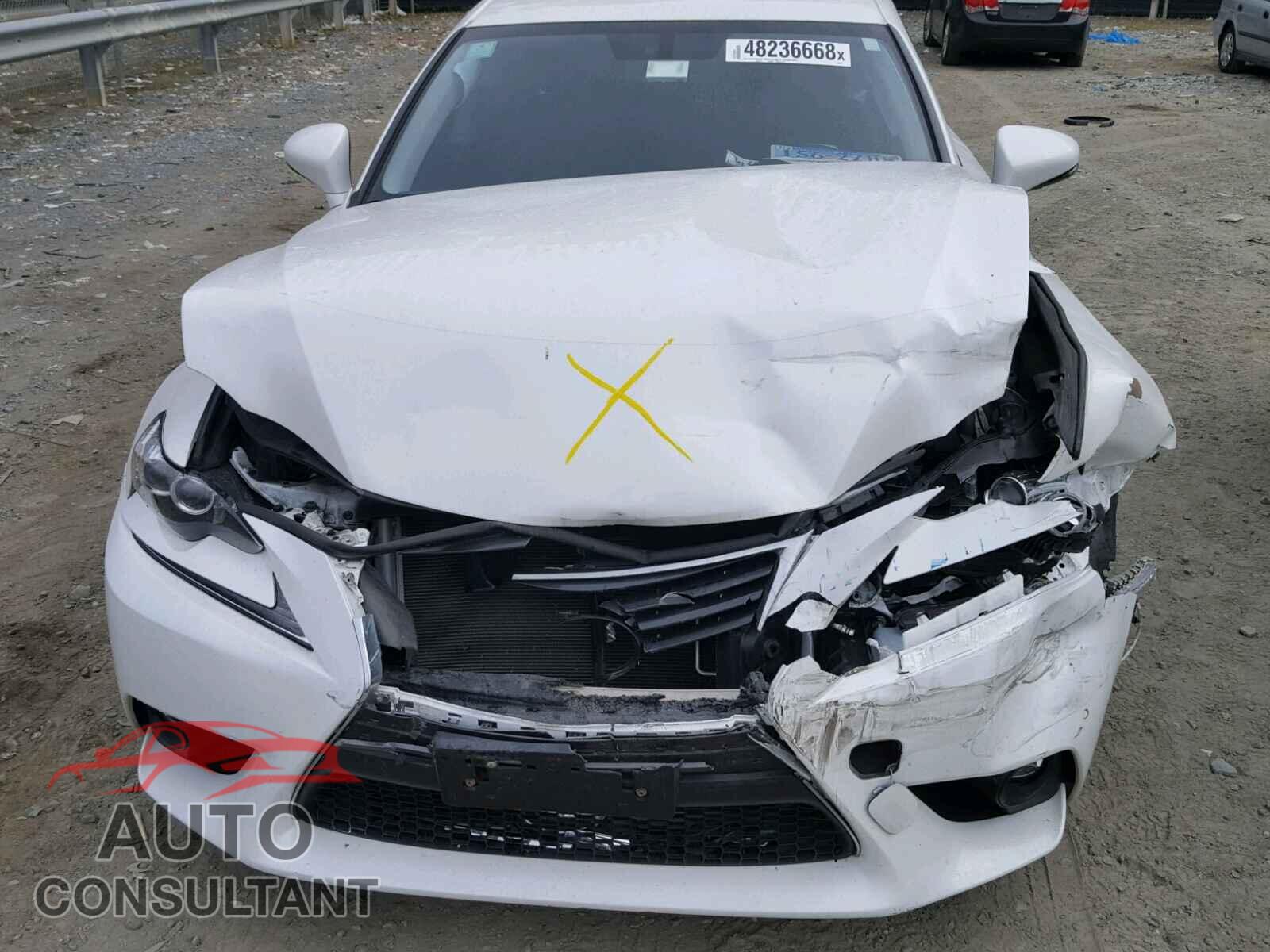 LEXUS IS 250 2015 - JTHBF1D25F5052064