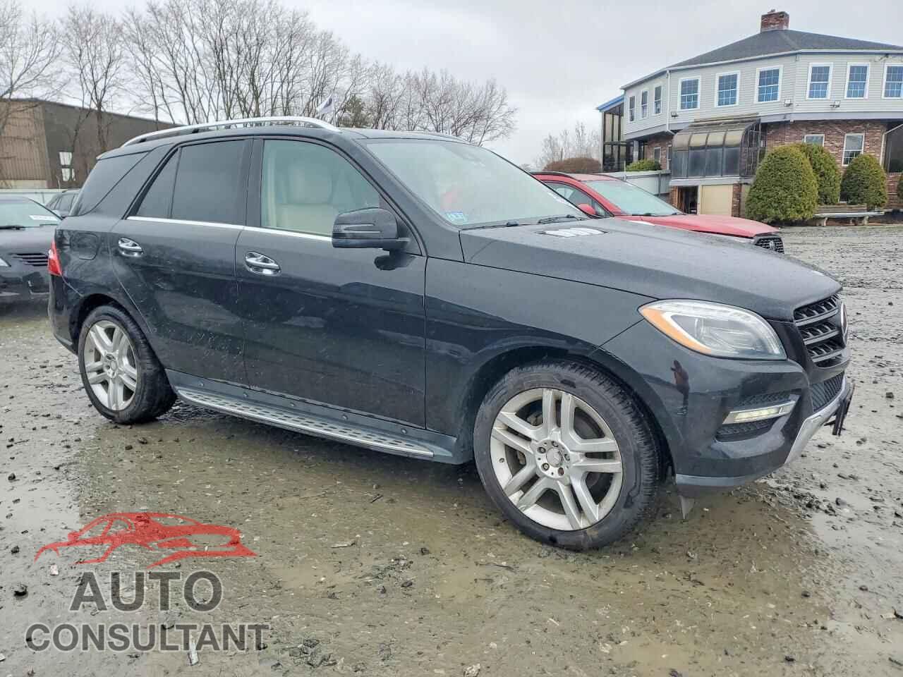 MERCEDES-BENZ M-CLASS 2014 - 4JGDA2EB8EA338330
