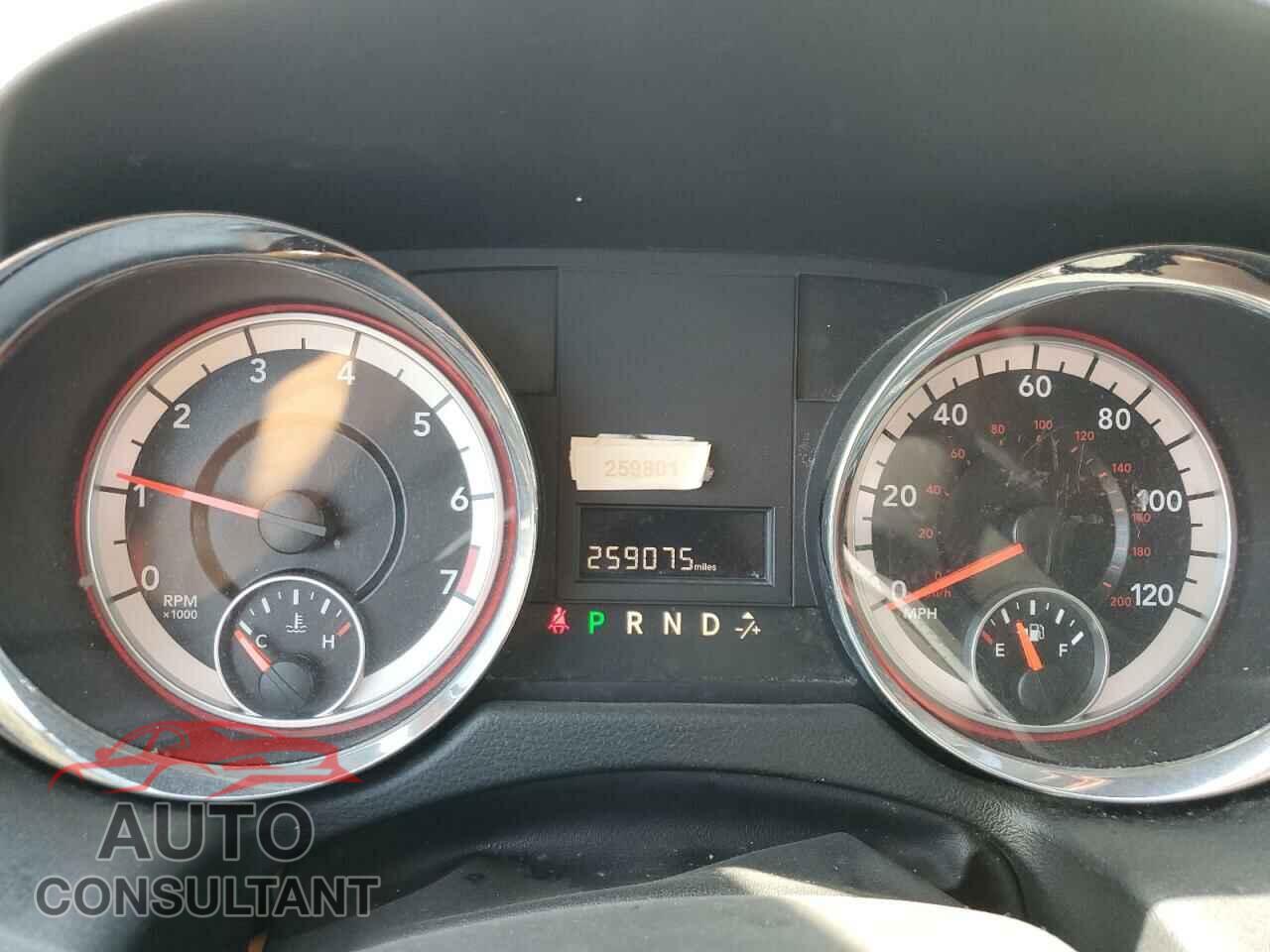 DODGE CARAVAN 2015 - 2C4RDGCG6FR733374