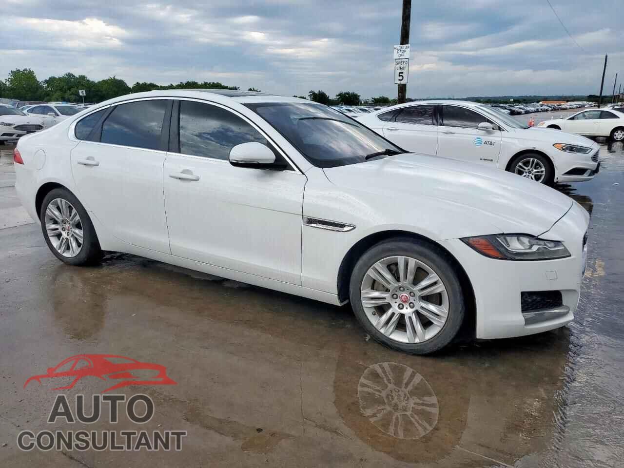 JAGUAR XF 2016 - SAJBD4BVXGCY20738