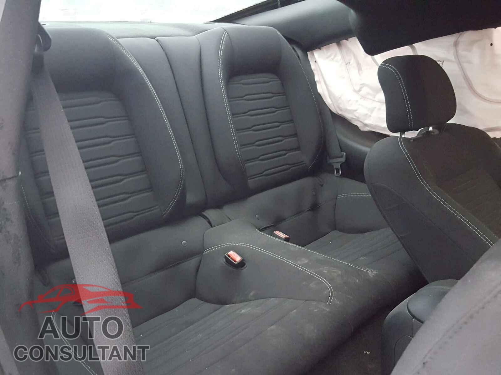 FORD MUSTANG 2017 - 1FA6P8CF7H5306072