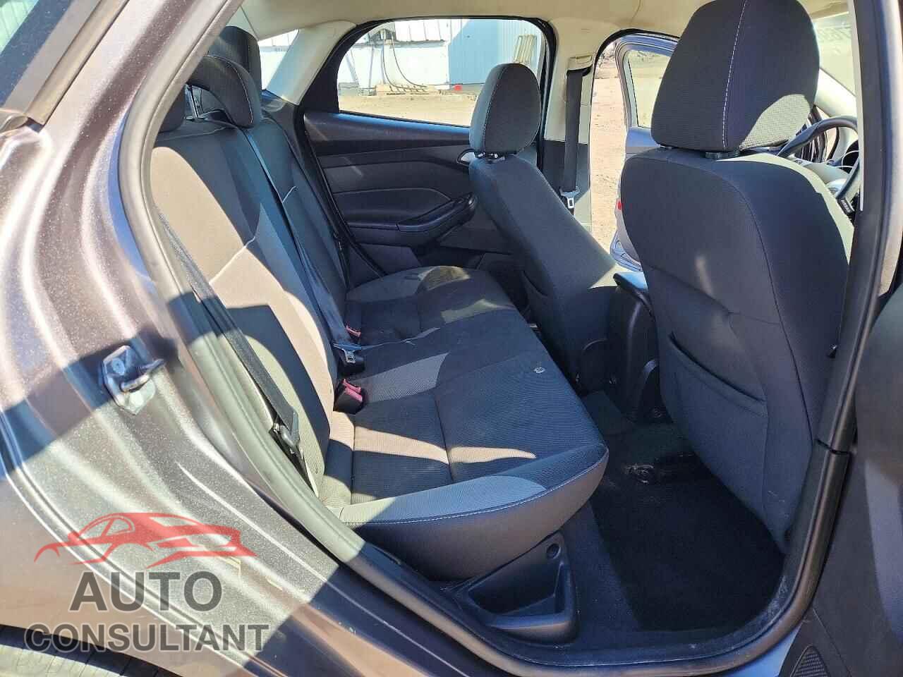 FORD FOCUS 2013 - 1FADP3F22DL215669