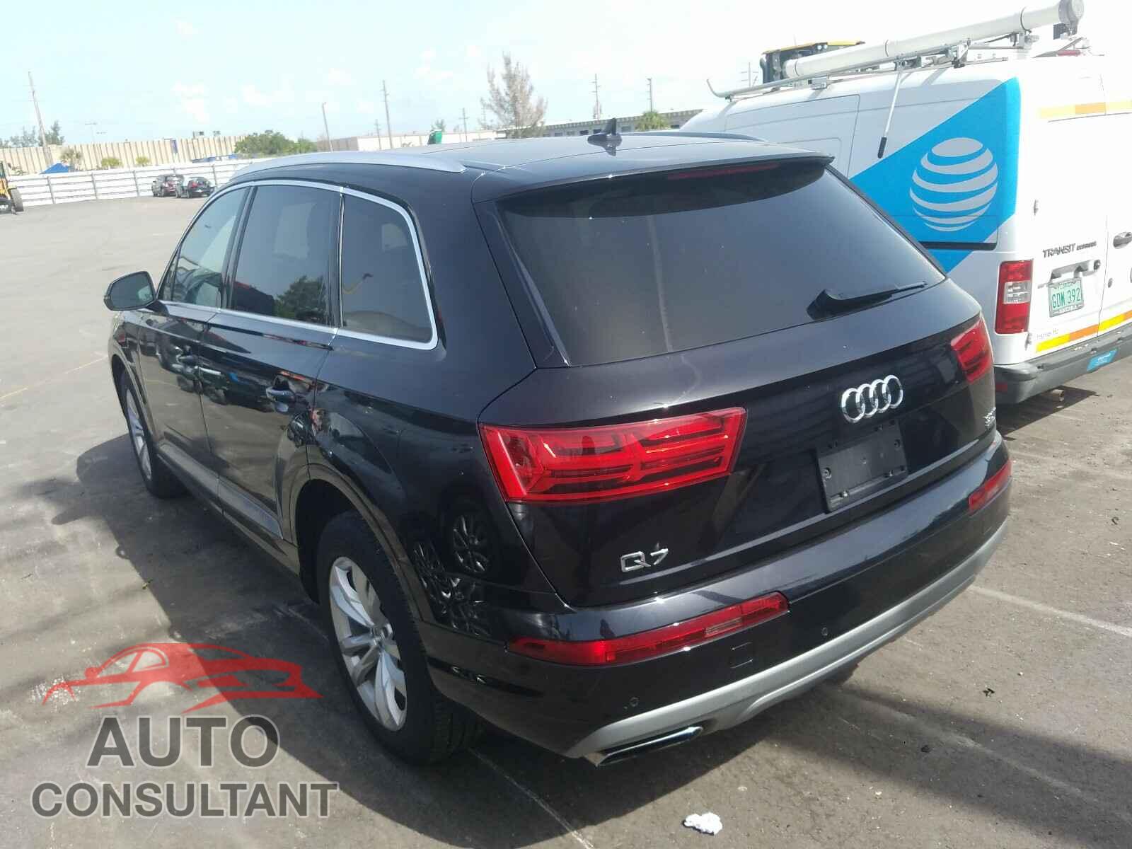 AUDI Q7 2017 - WA1LAAF74HD019833