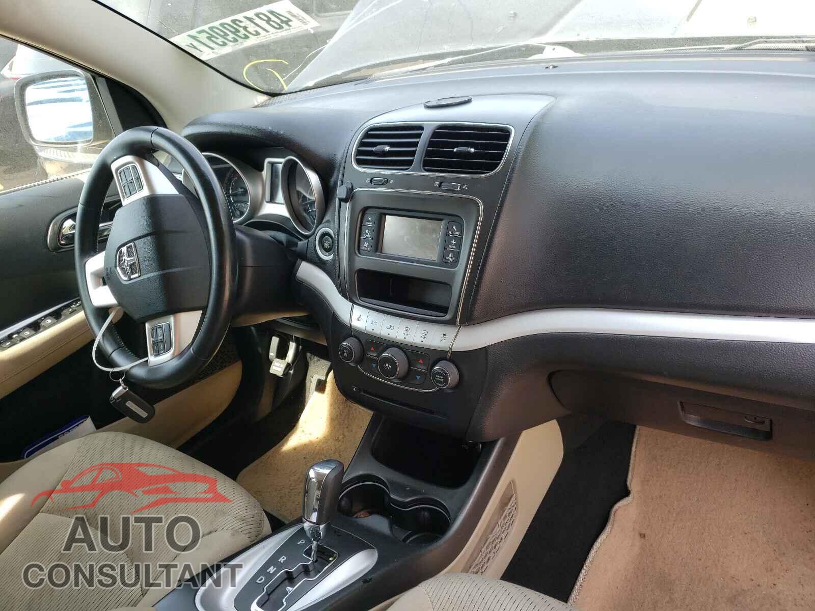 DODGE JOURNEY 2017 - 3C4PDCBB7HT519936