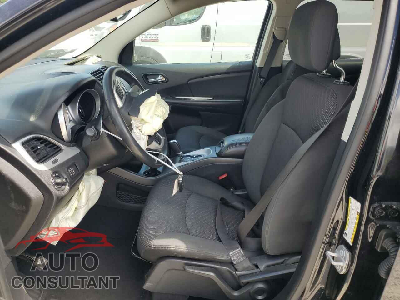 DODGE JOURNEY 2017 - 3C4PDCBBXHT701338