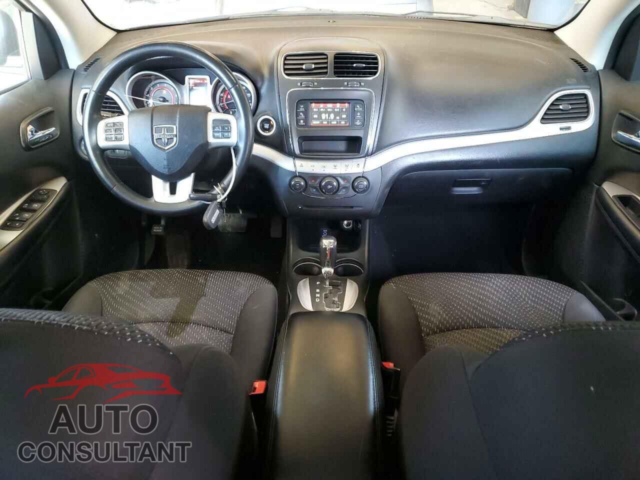 DODGE JOURNEY 2017 - 3C4PDCGB1HT614582