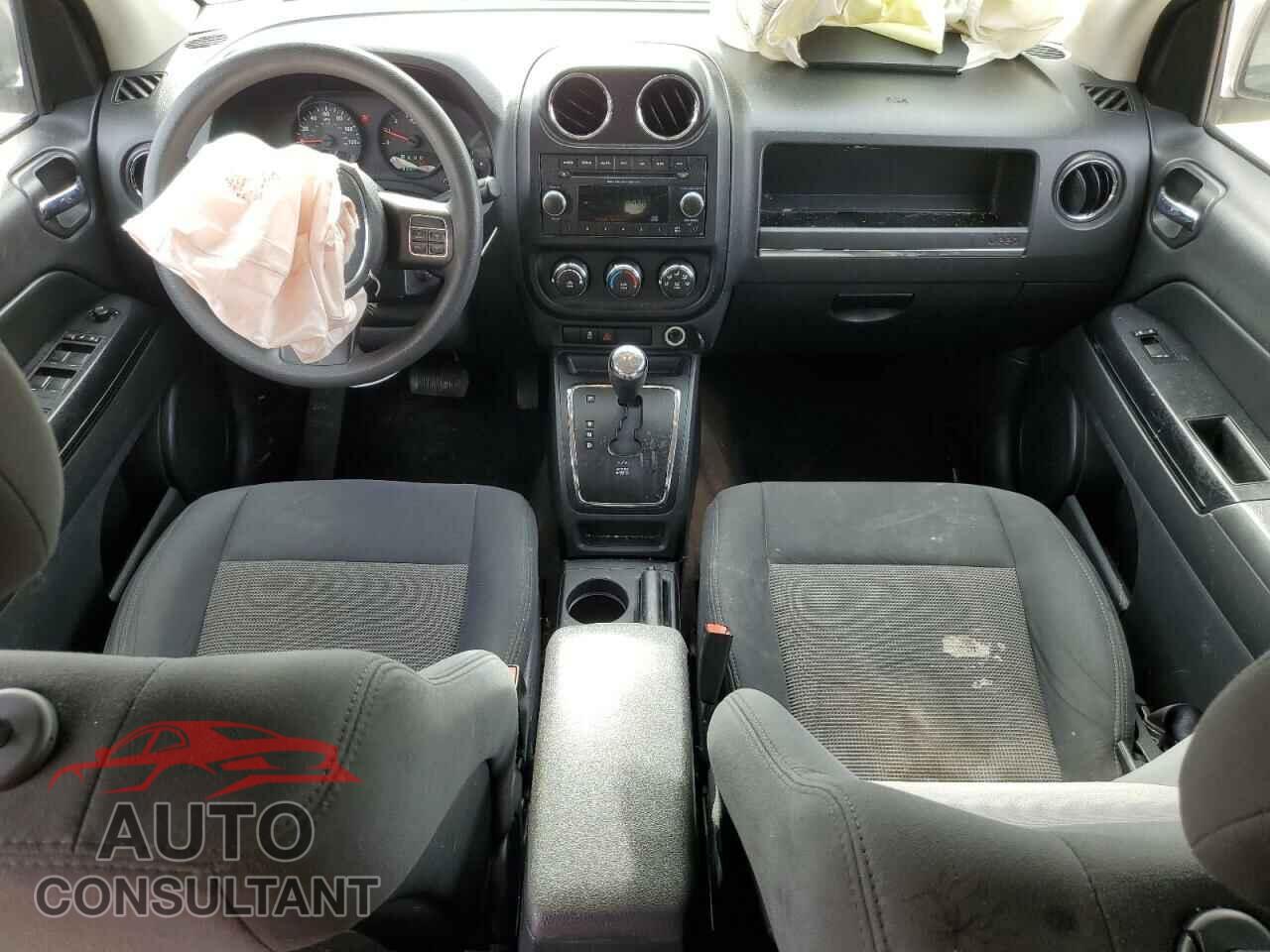 JEEP COMPASS 2013 - 1C4NJCBB7DD230071