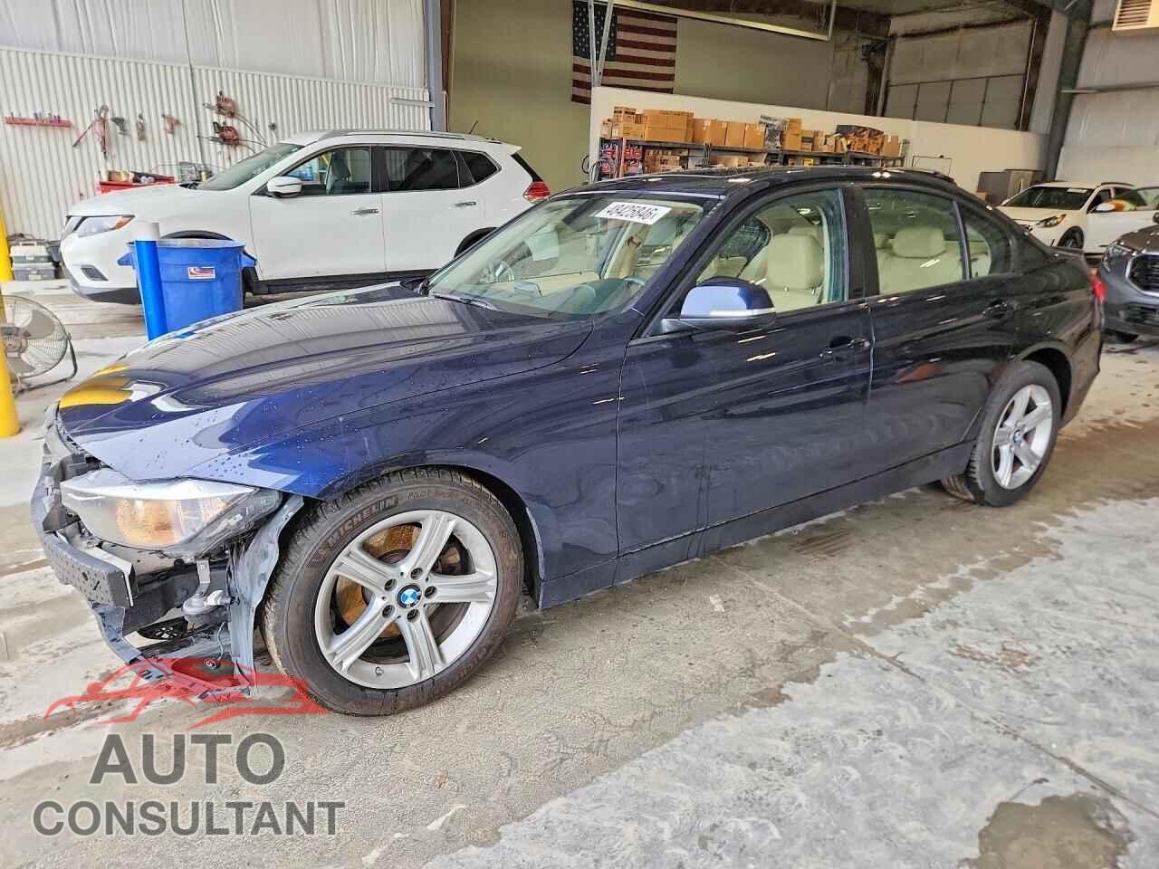 BMW 3 SERIES 2013 - WBA3B3G54DNR79506