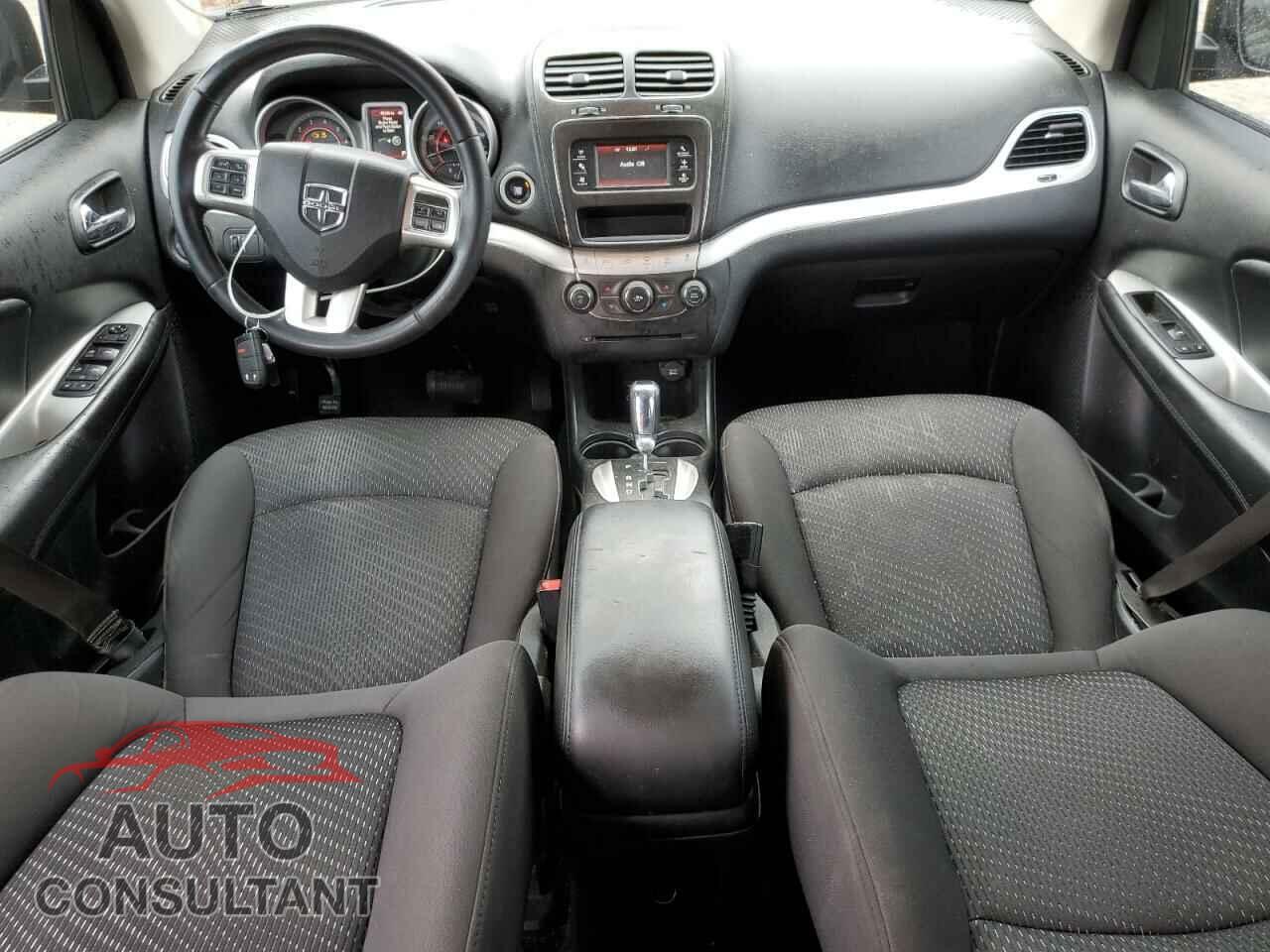 DODGE JOURNEY 2018 - 3C4PDCAB2JT447003