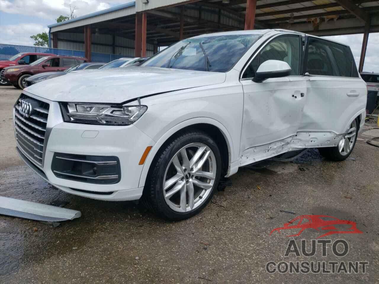 AUDI Q7 2018 - WA1VAAF70JD040757