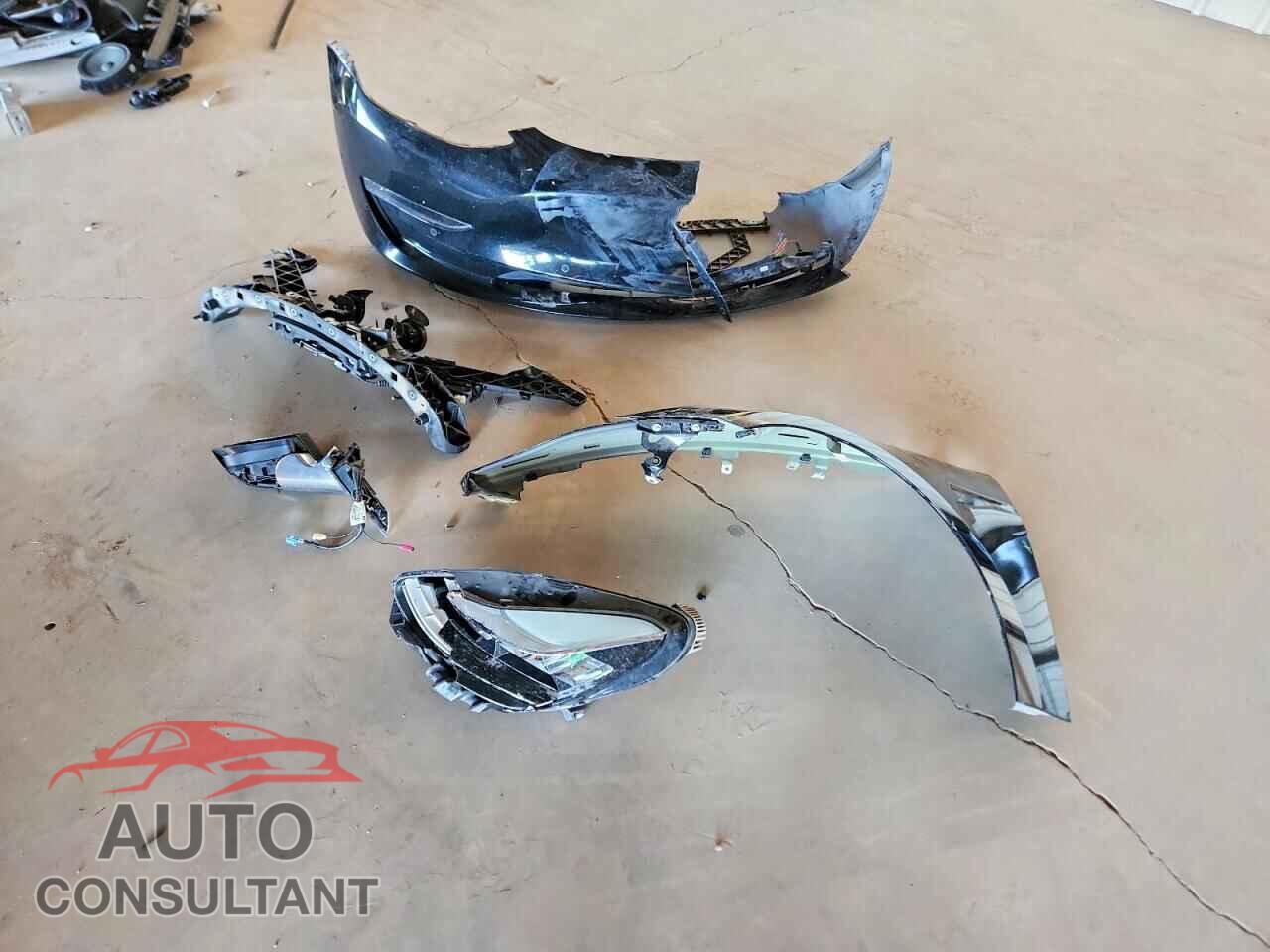 TESLA MODEL 3 2018 - 5YJ3E1EA8JF122940