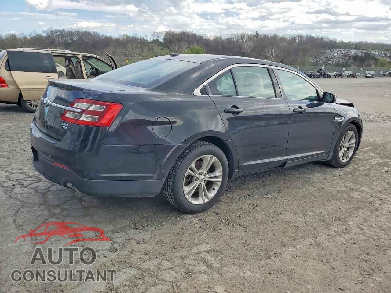 FORD TAURUS 2013 - 1FAHP2H86DG163632