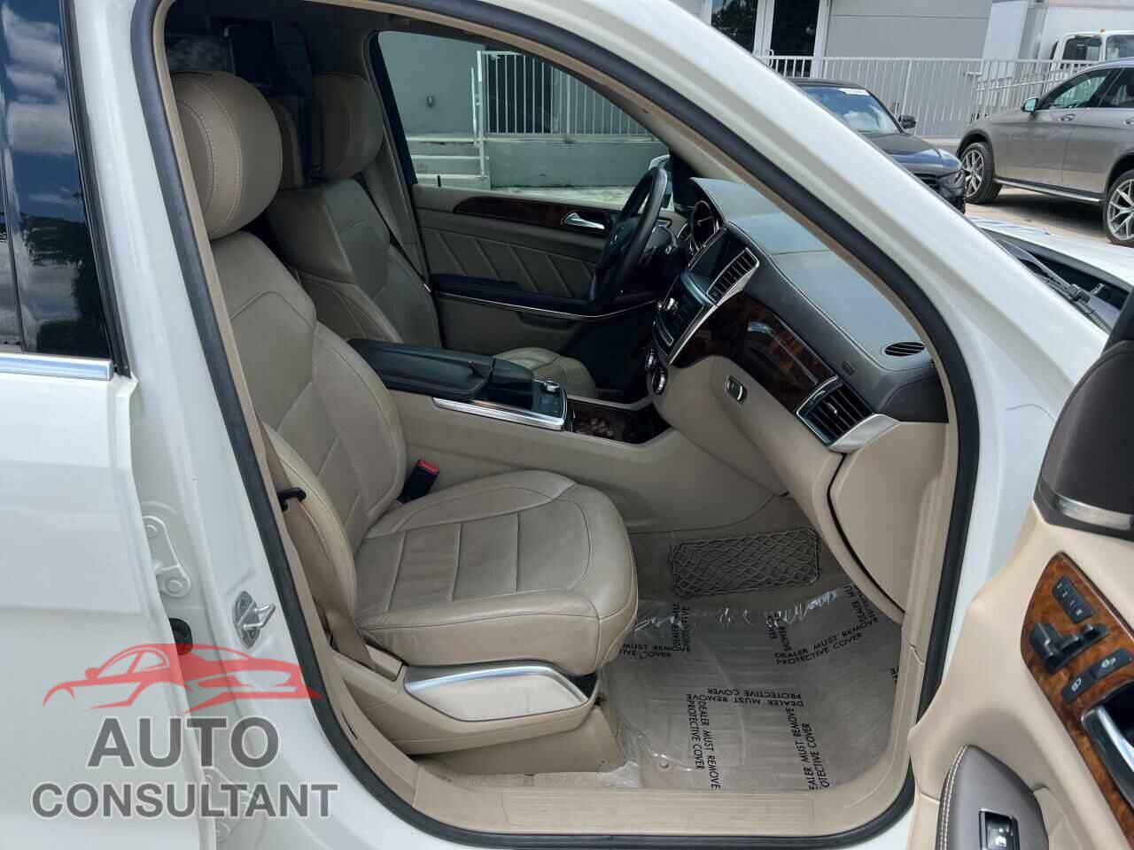 MERCEDES-BENZ GL-CLASS 2015 - 4JGDF7DE1FA498951