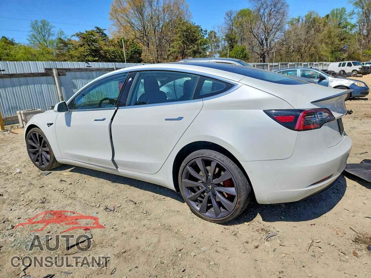 TESLA MODEL 3 2020 - 5YJ3E1EC4LF623845
