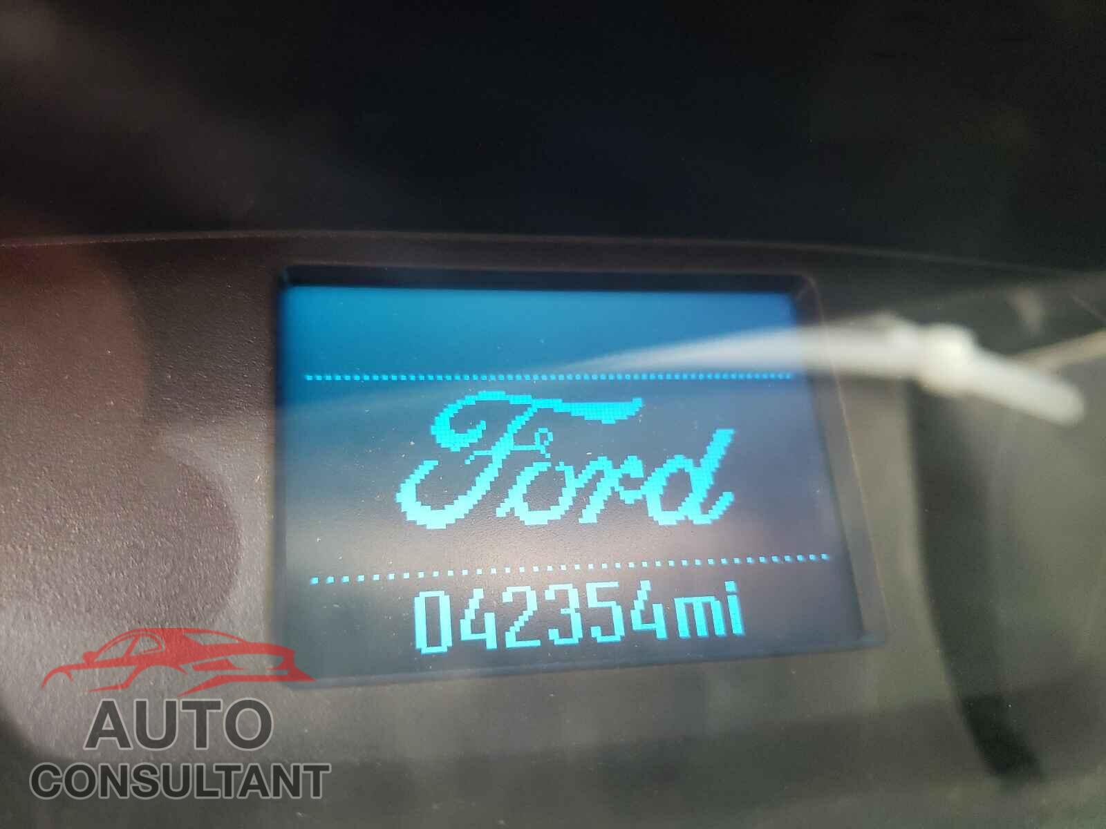 FORD TRANSIT CO 2017 - 1FTBW2XM1HKA71137