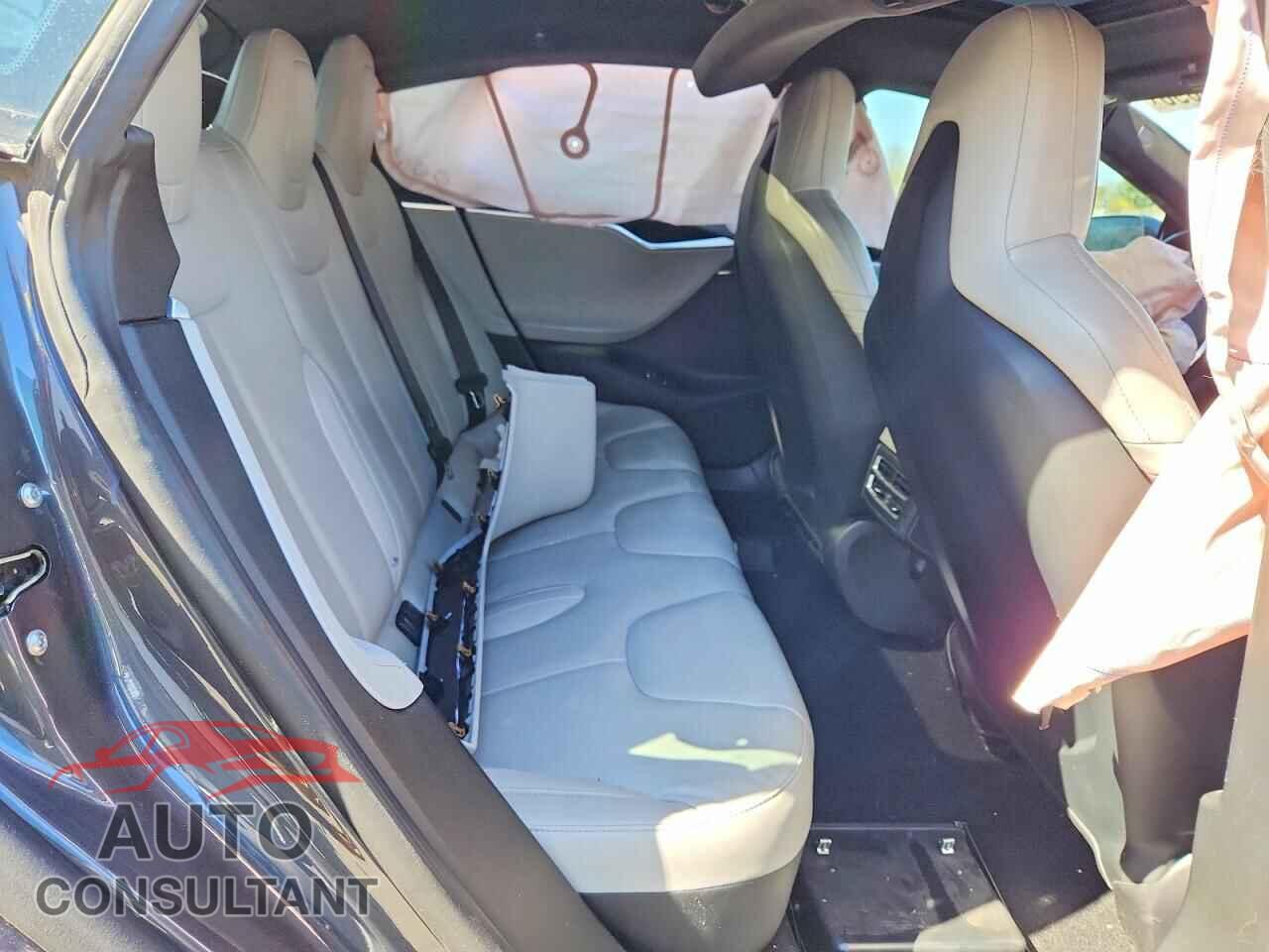 TESLA MODEL S 2016 - 5YJSA1E21GF154122