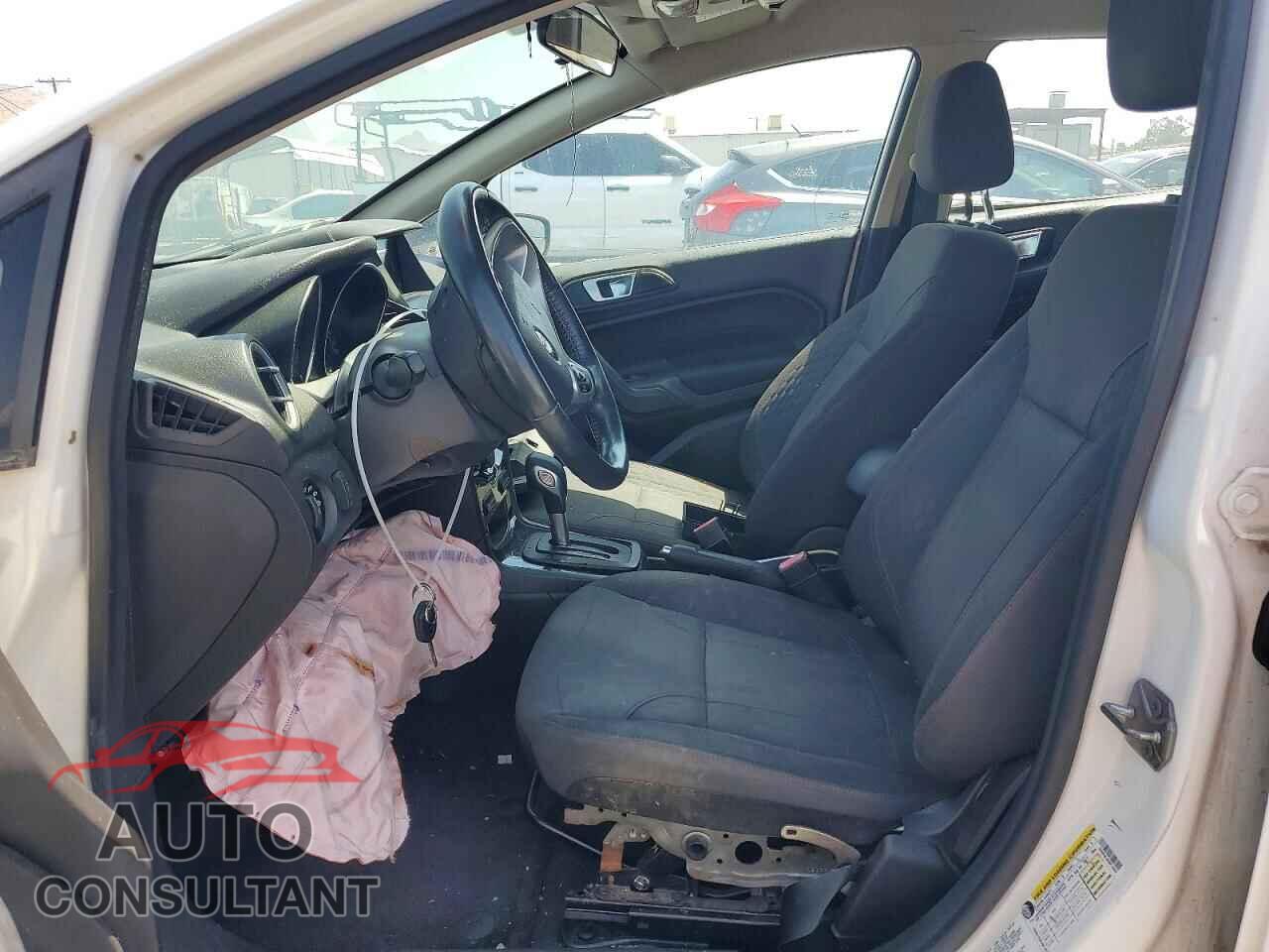 FORD FIESTA 2016 - 3FADP4EJ6GM170401
