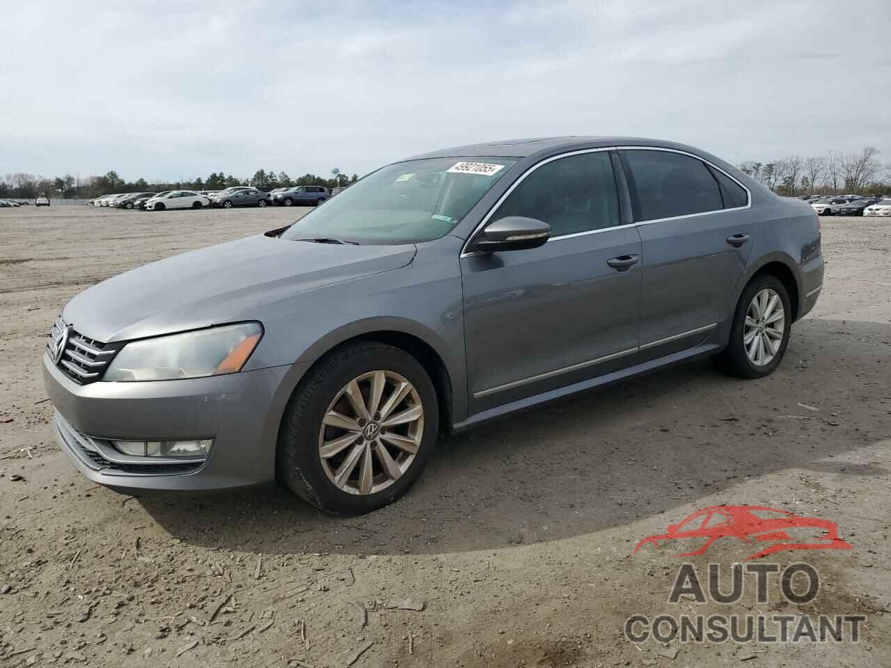 VOLKSWAGEN PASSAT 2012 - 1VWCP7A31CC099678