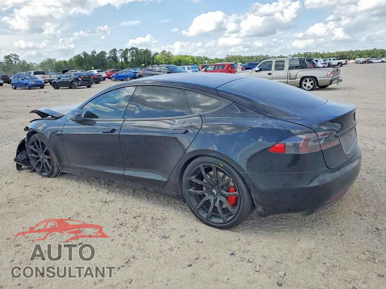TESLA MODEL S 2017 - 5YJSA1E16HF202738