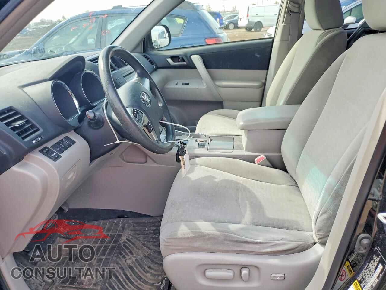 TOYOTA HIGHLANDER 2012 - JTEBC3EH8C2009615