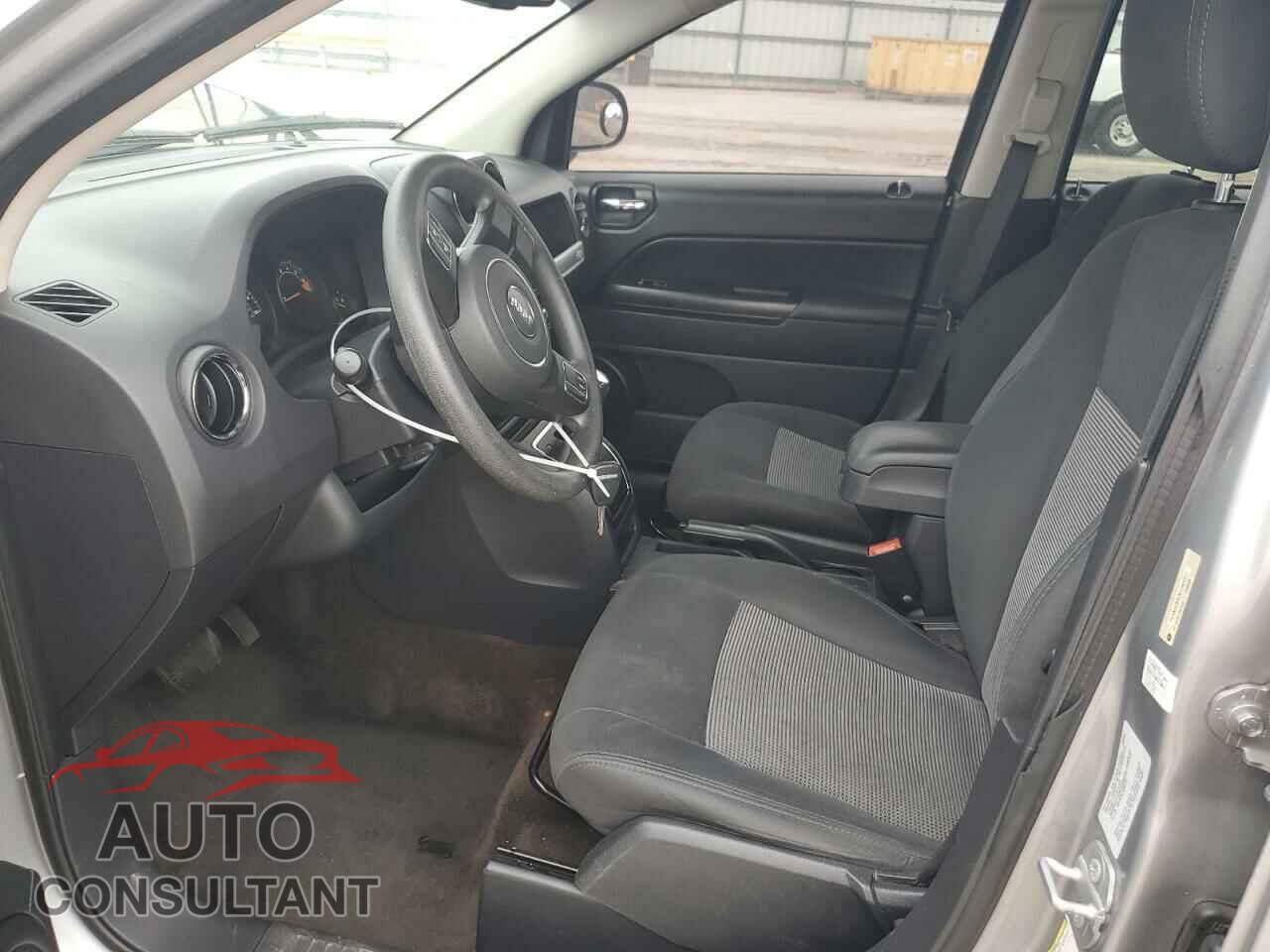 JEEP COMPASS 2016 - 1C4NJCBA3GD560317