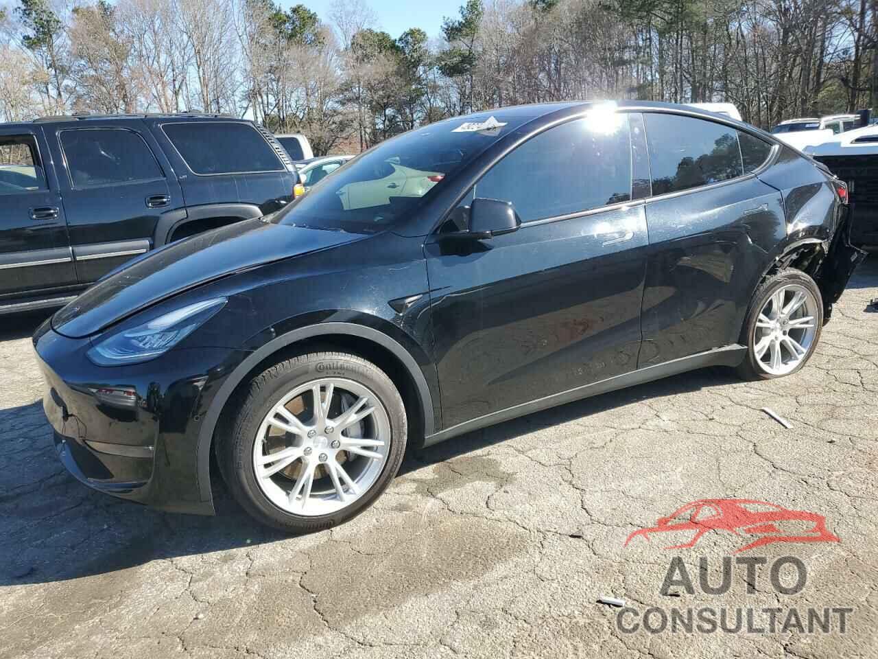 TESLA MODEL Y 2021 - 5YJYGDEE2MF081066