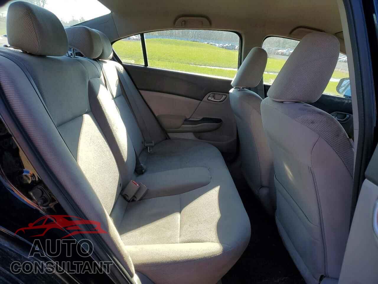 HONDA CIVIC 2012 - 19XFB2F51CE106956