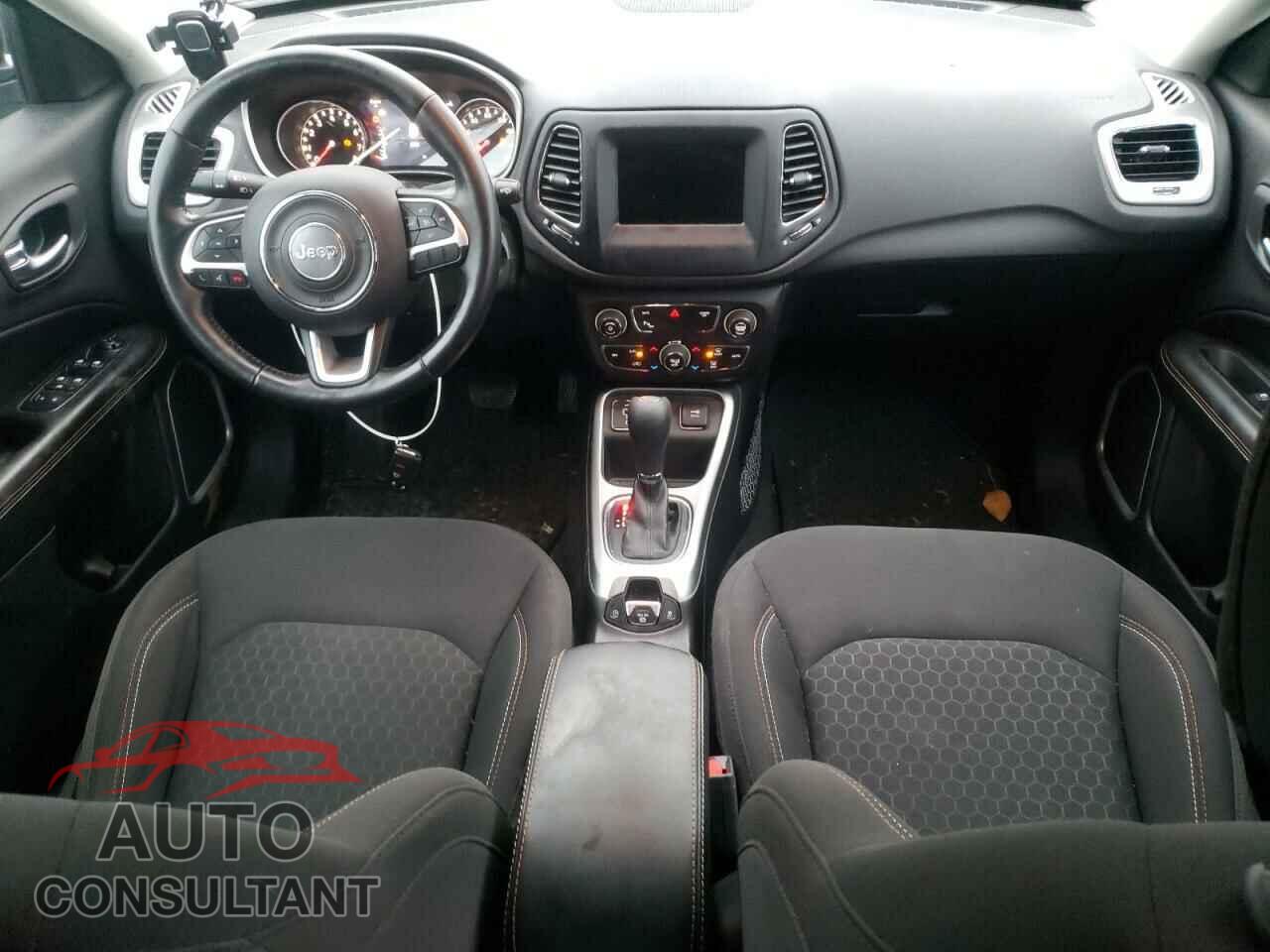 JEEP COMPASS 2019 - 3C4NJCABXKT735918