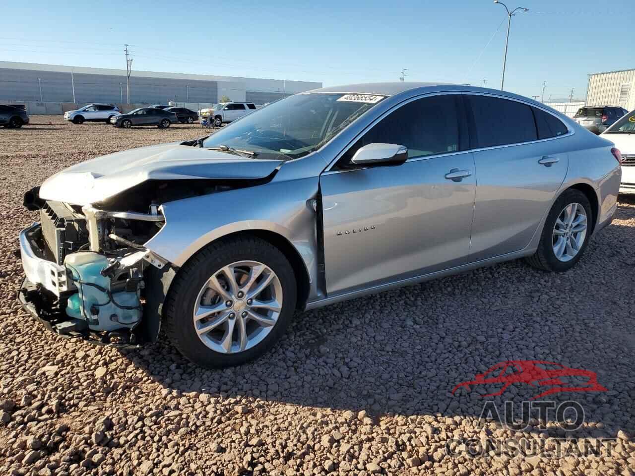 CHEVROLET MALIBU 2018 - 1G1ZD5ST0JF194763