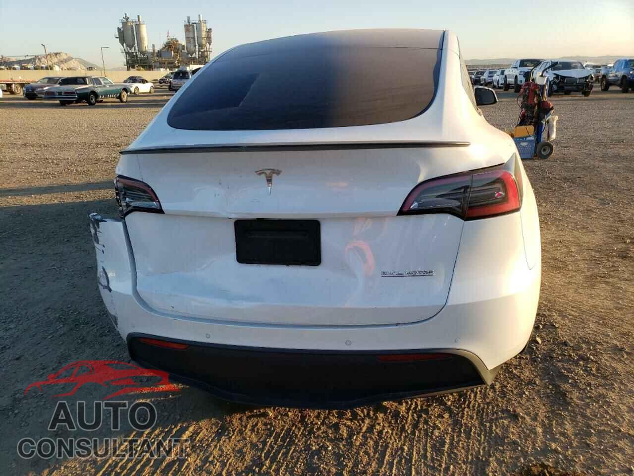 TESLA MODEL Y 2022 - 7SAYGDEF2NF327367