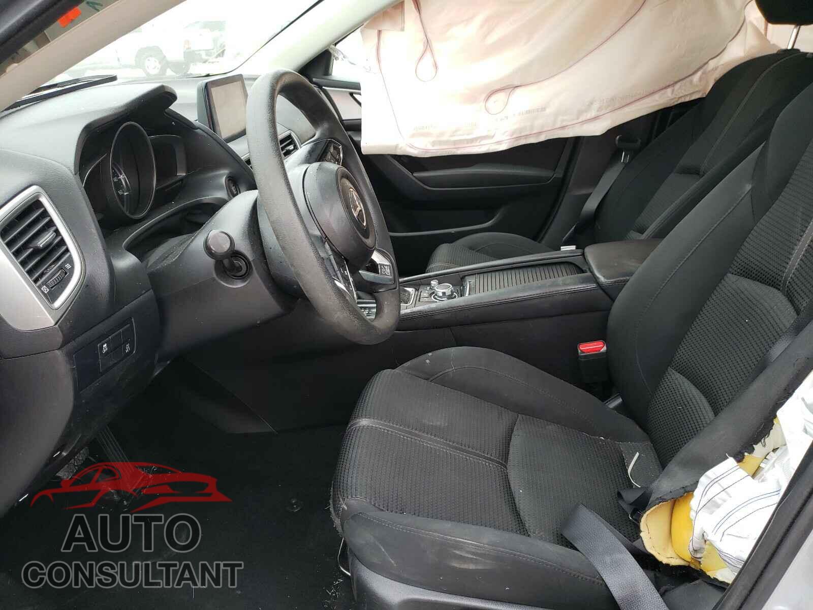 MAZDA 3 2017 - 3MZBN1U77HM109987