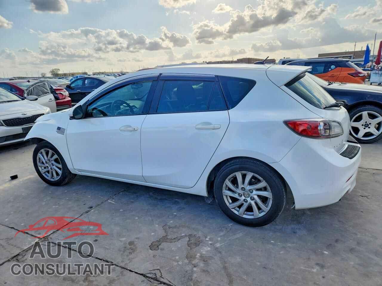 MAZDA 3 2012 - JM1BL1M73C1680097