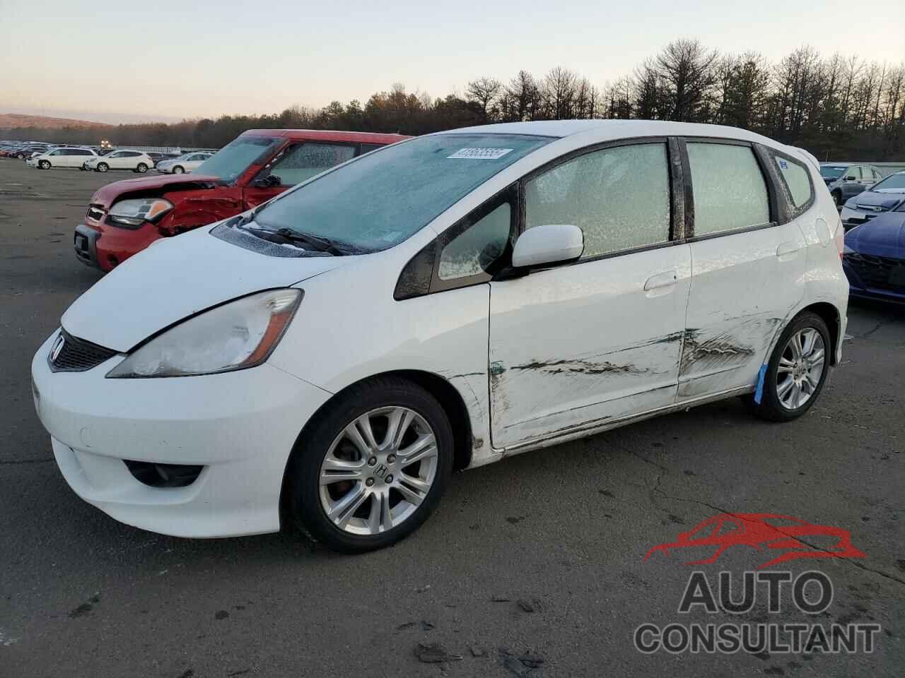 HONDA FIT 2011 - JHMGE8H56BS000038