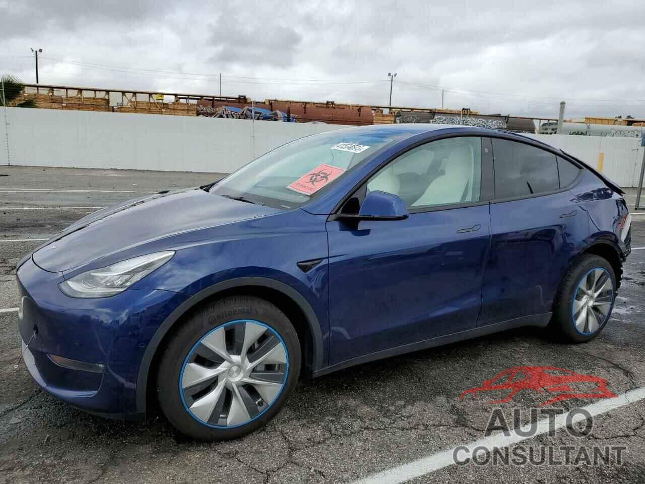 TESLA MODEL Y 2022 - 7SAYGAEE3NF432294