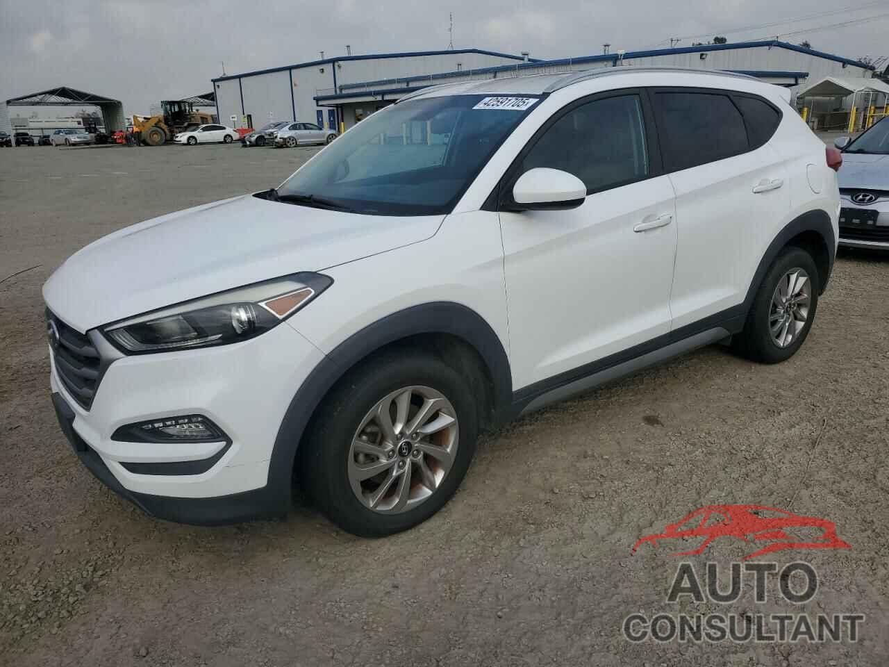 HYUNDAI TUCSON 2017 - KM8J3CA44HU289818