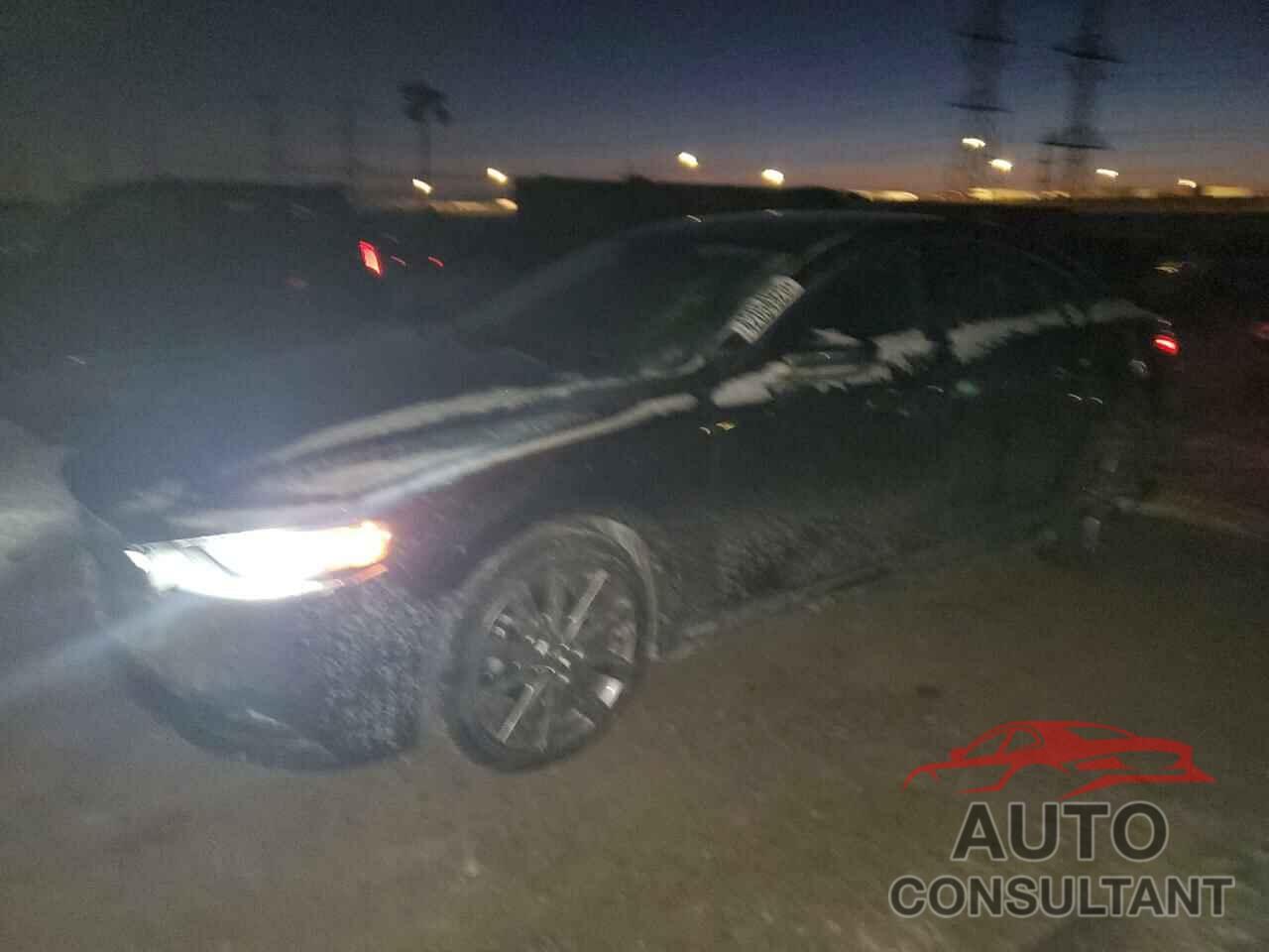MAZDA 3 2019 - JM1BPBAM9K1117185
