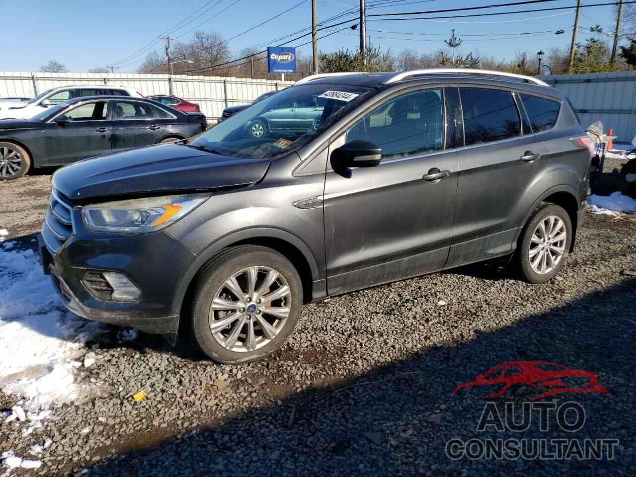 FORD ESCAPE 2017 - 1FMCU9J95HUA07299