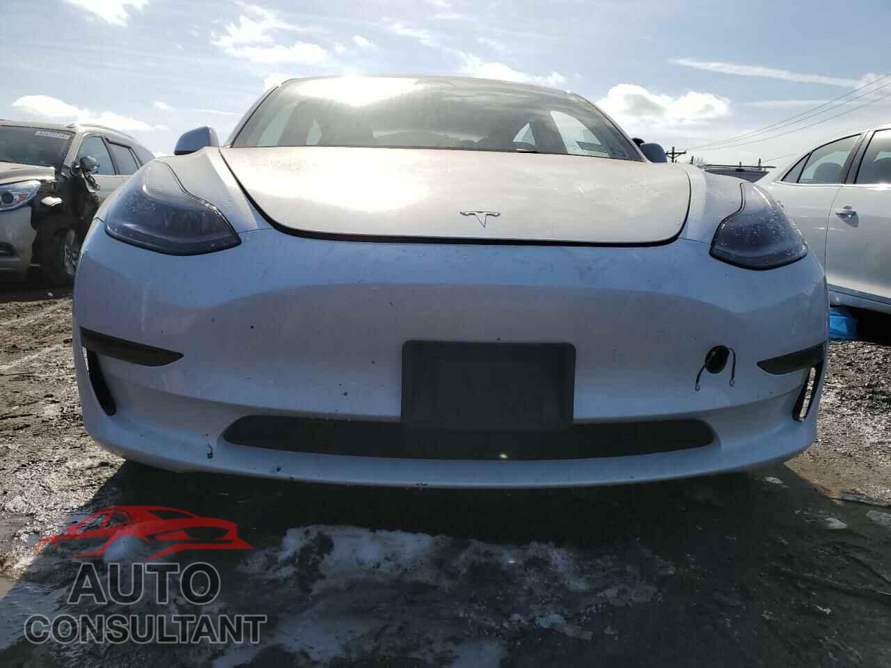TESLA MODEL 3 2023 - 5YJ3E1EA7PF571132