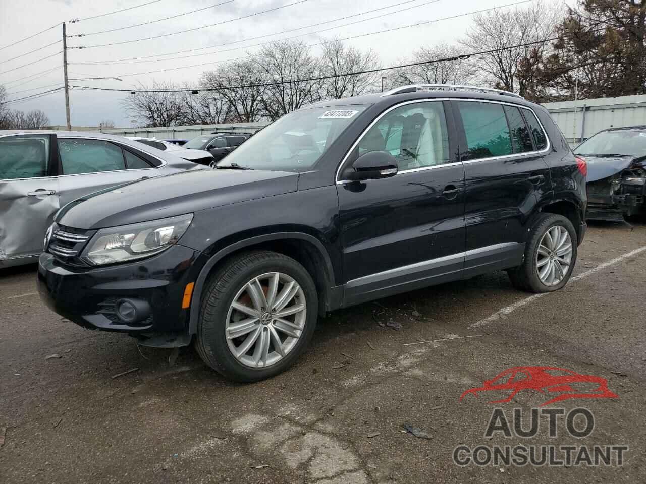 VOLKSWAGEN TIGUAN 2016 - WVGAV7AX6GW603919