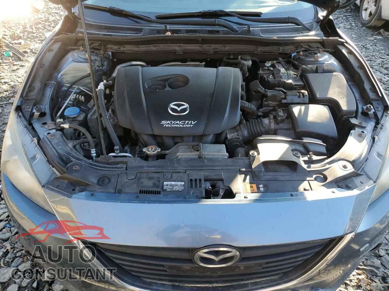 MAZDA 3 2015 - JM1BM1M76F1246323