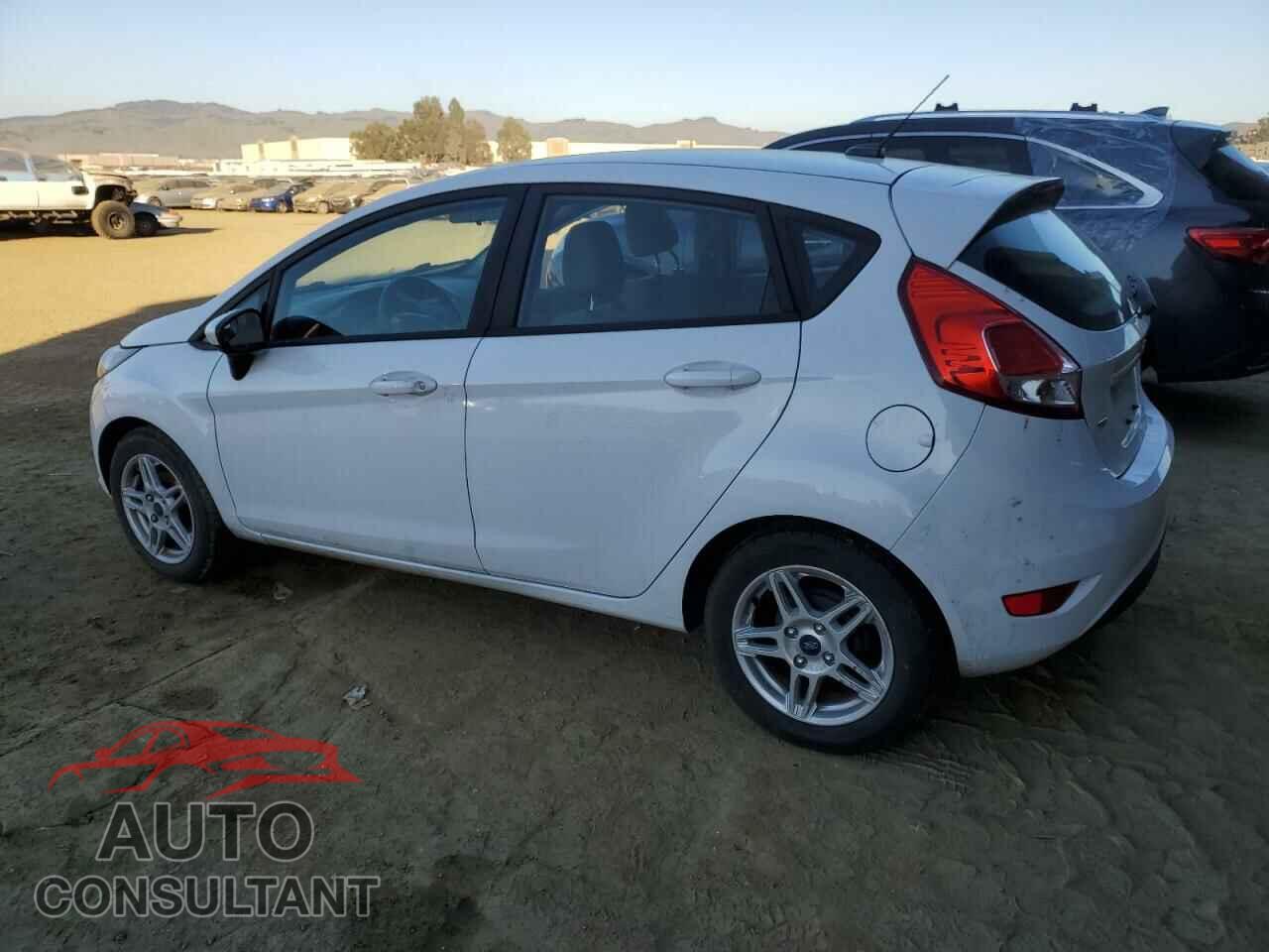 FORD FIESTA 2017 - 3FADP4EJ8HM115546
