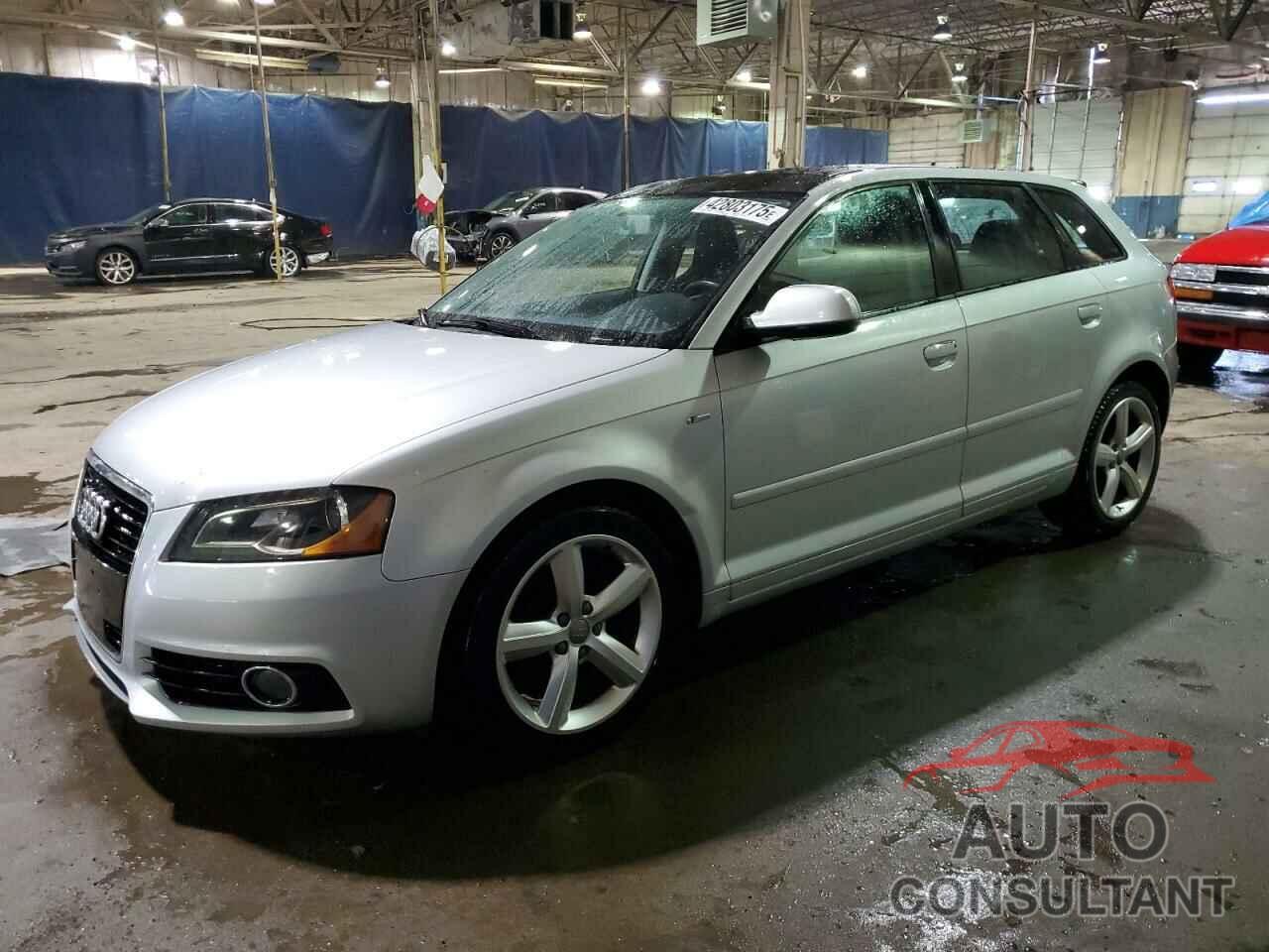 AUDI A3 2013 - WAUKJAFM6DA027044