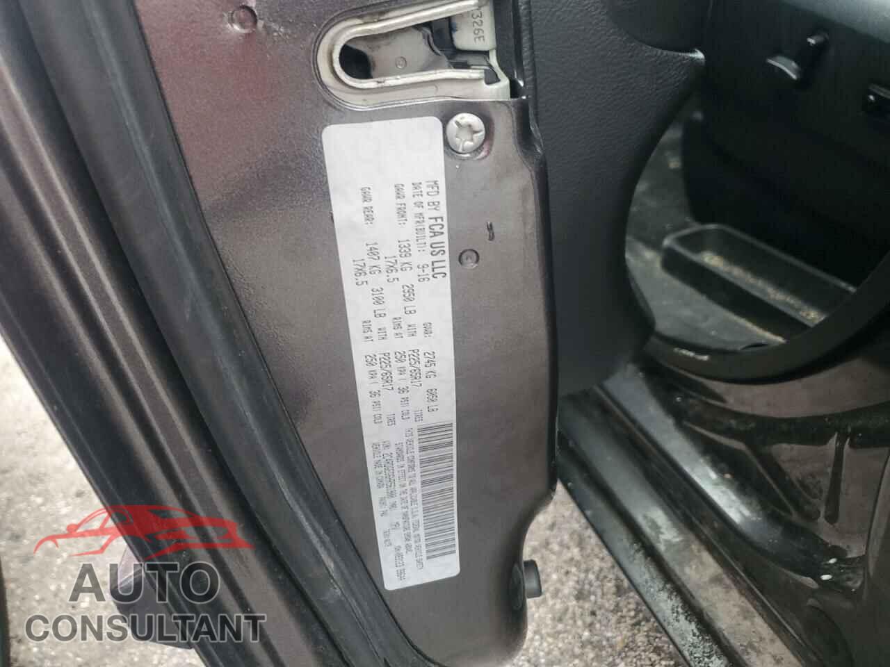 DODGE CARAVAN 2017 - 2C4RDGEG6HR561900