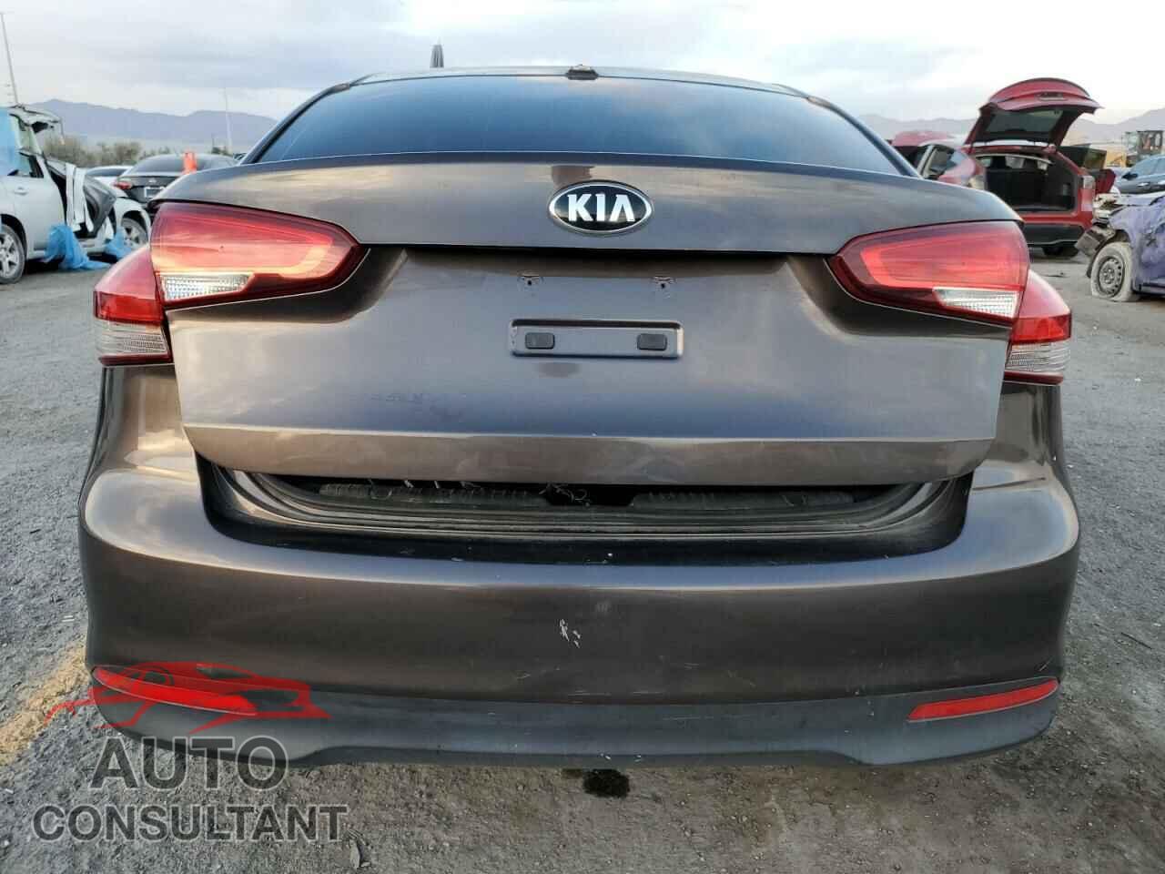 KIA FORTE 2017 - 3KPFK4A76HE078325